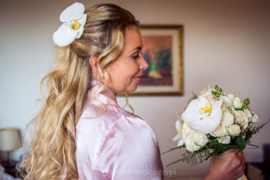 Intimate Italian Wedding – Bride Getting Ready