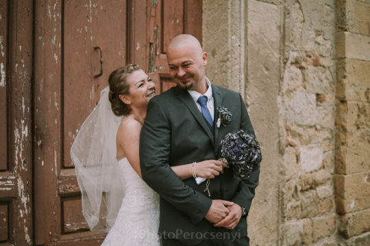Lookslikefilm Colors Rustic Farmhouse Wedding in Tuscany